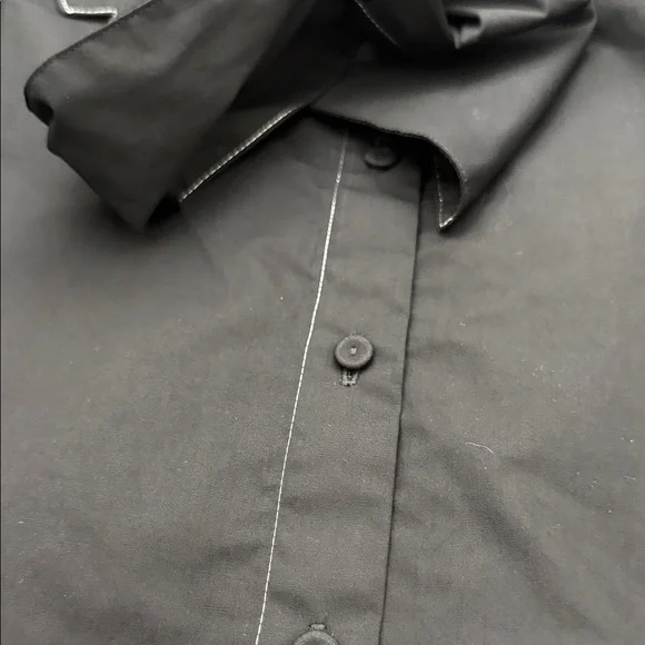 NWT Elegant Black Bow Blouse Sz Small - Picture 6 of 8